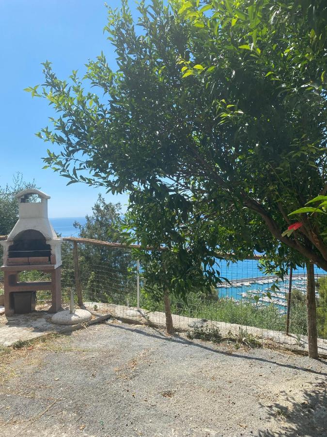 “Da Senso” Relax Nel Verde Vista Mare Finale Ligure Kültér fotó